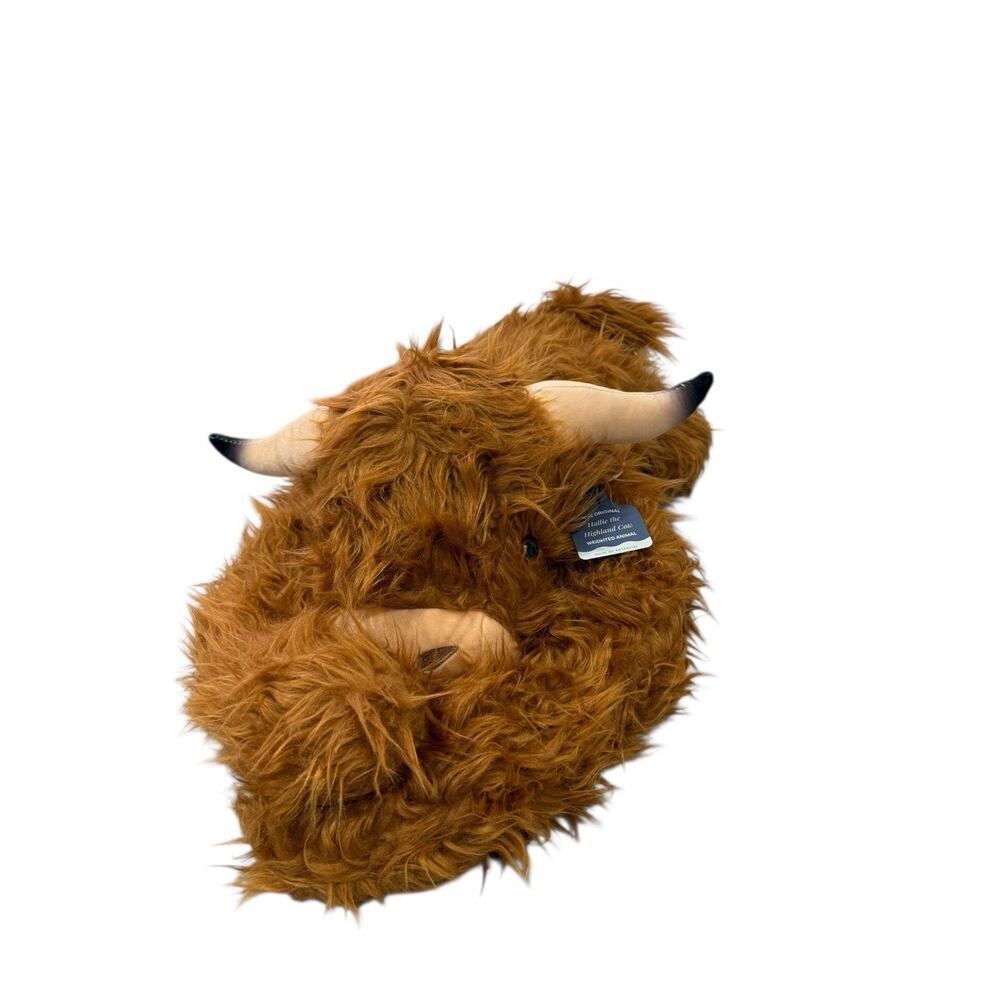 Shaggy Highland Cow Plush Toy in Brown - Cozy Hug Companion